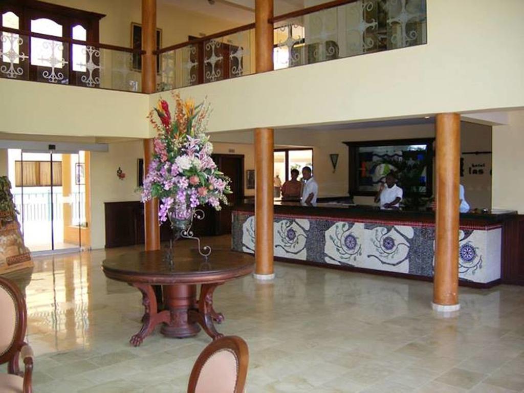 Hotel Las Caobas San Francisco de Macoris Exterior photo